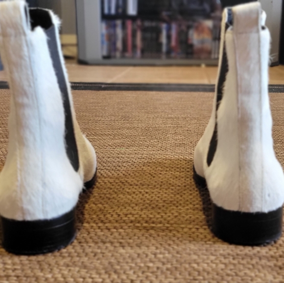 FURRY pony hair Elizabeth James Chelsea boot 7 - Picture 3 of 6